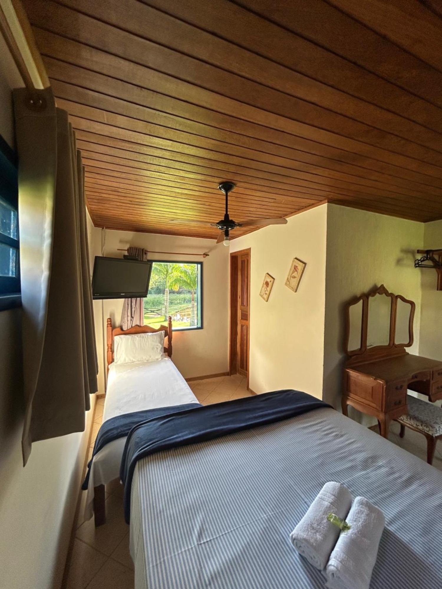Fazenda Hotel Alvorada Сантос-Дюмон Экстерьер фото